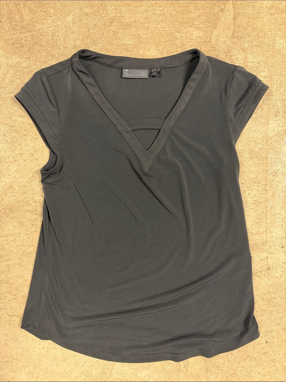 Women’s Black V-Neck Short Sleeve Dress Top